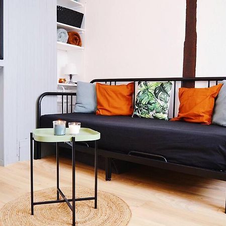 Superbe appartement au centre d'Orléans Esterno foto