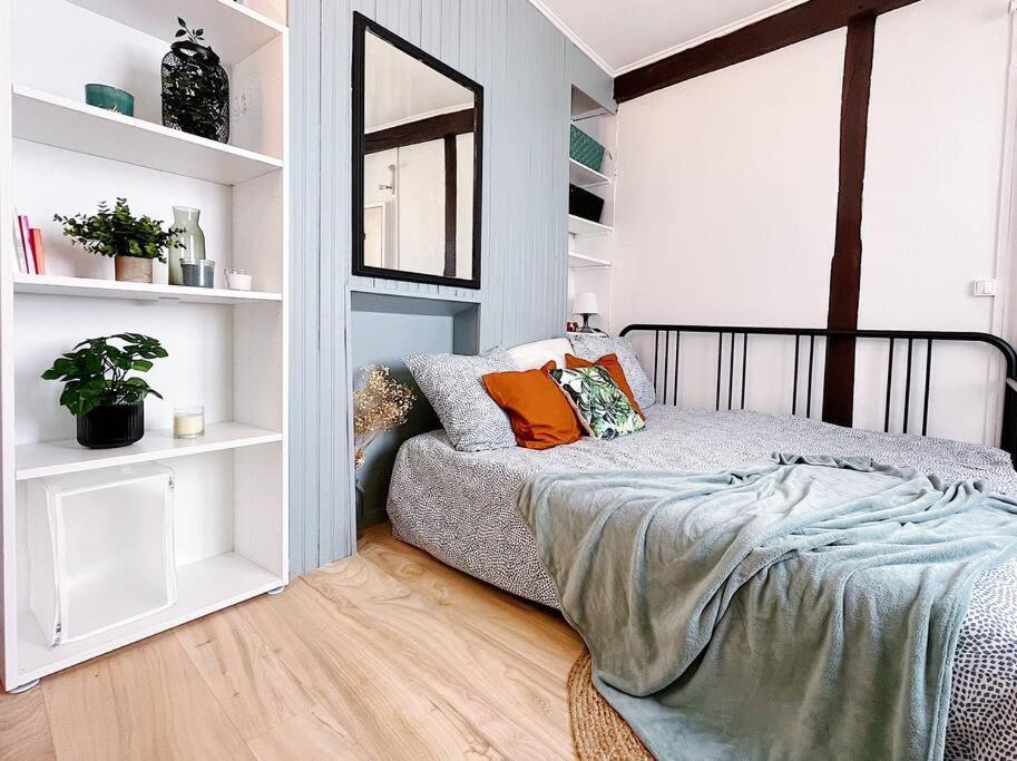 Superbe appartement au centre d'Orléans Esterno foto