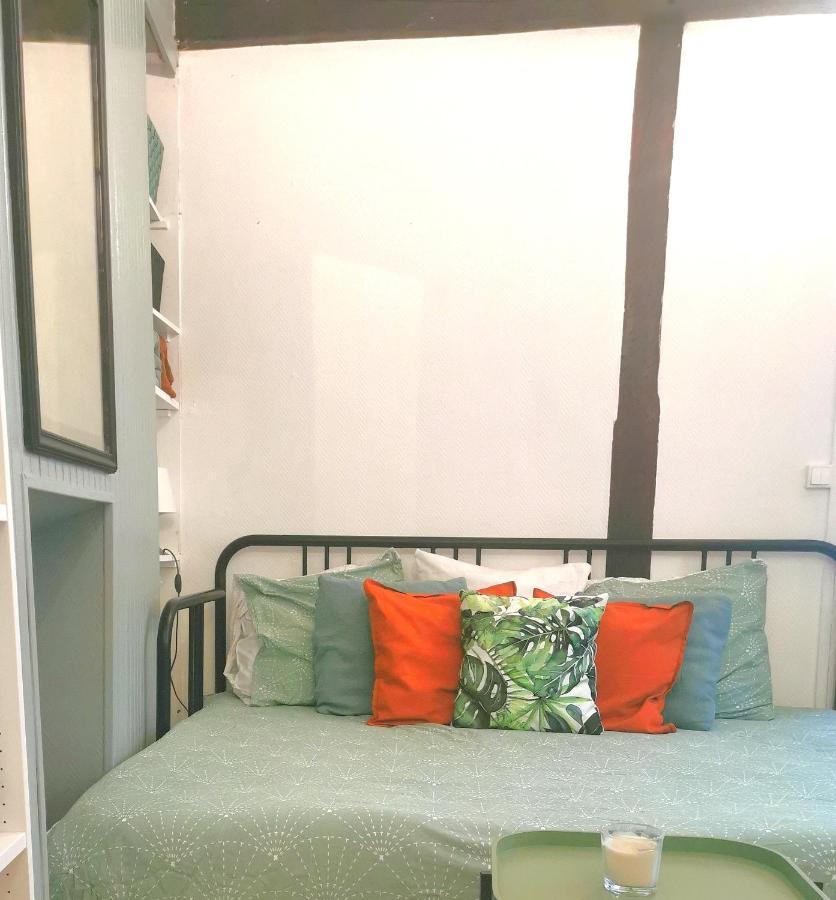 Superbe appartement au centre d'Orléans Esterno foto
